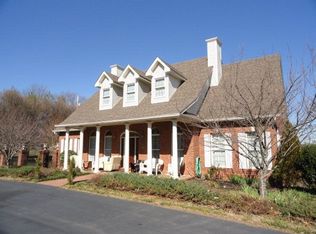 2241 Herbert Garrett Rd, Cookeville, TN 38506