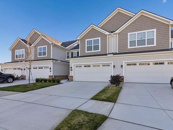 2nd image of 2405 Salt Springs Dr