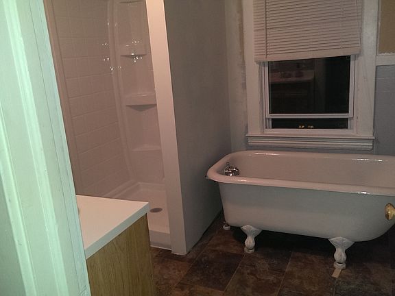 3rd image of 1235 Donald Ave #3