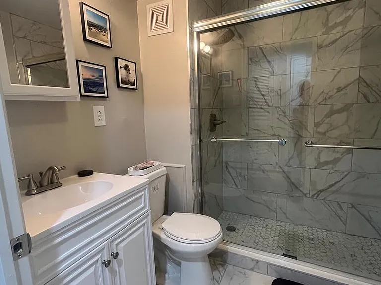 1820 Pine St #2F — Photo 15