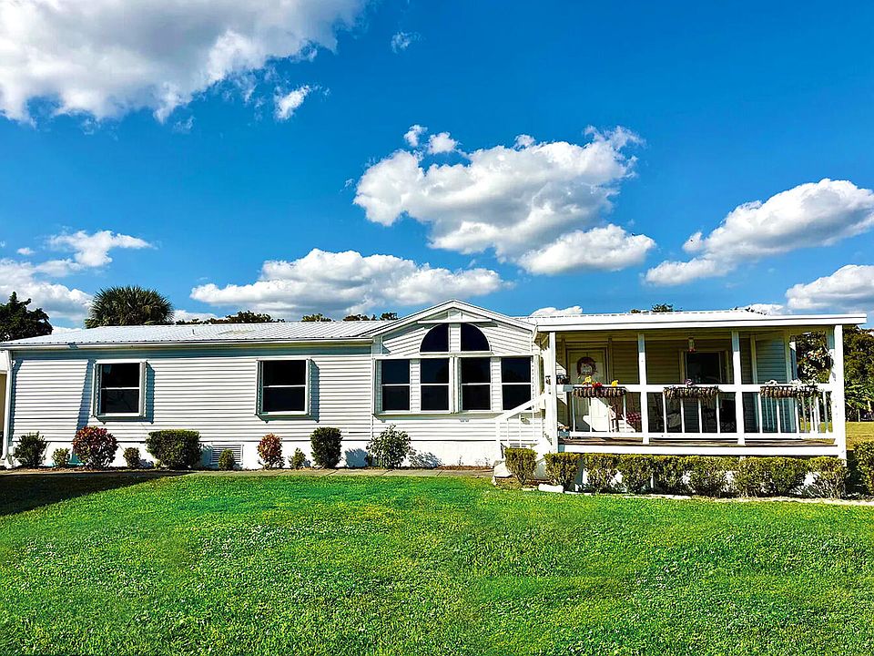 1st image of 2091 SE 24th Boulevard