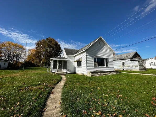314 S Spring St, Hartford City, IN 47348