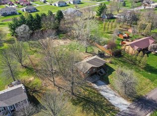 702 Howard Ln, Trimble, MO 64492