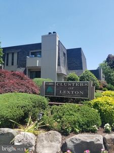 25 S Church Rd, Maple Shade, NJ, 08052