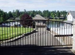 18118 17th St E, Lake Tapps, WA 98391