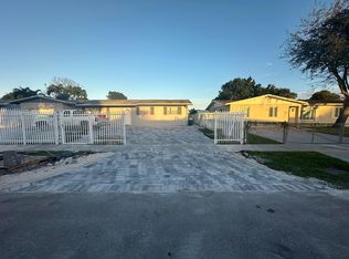 19727 SW 118th Pl #3, Miami, FL 33177
