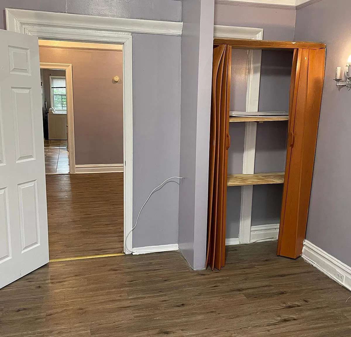 3 bed, 1400 sqft, $2,700 — Photo 3