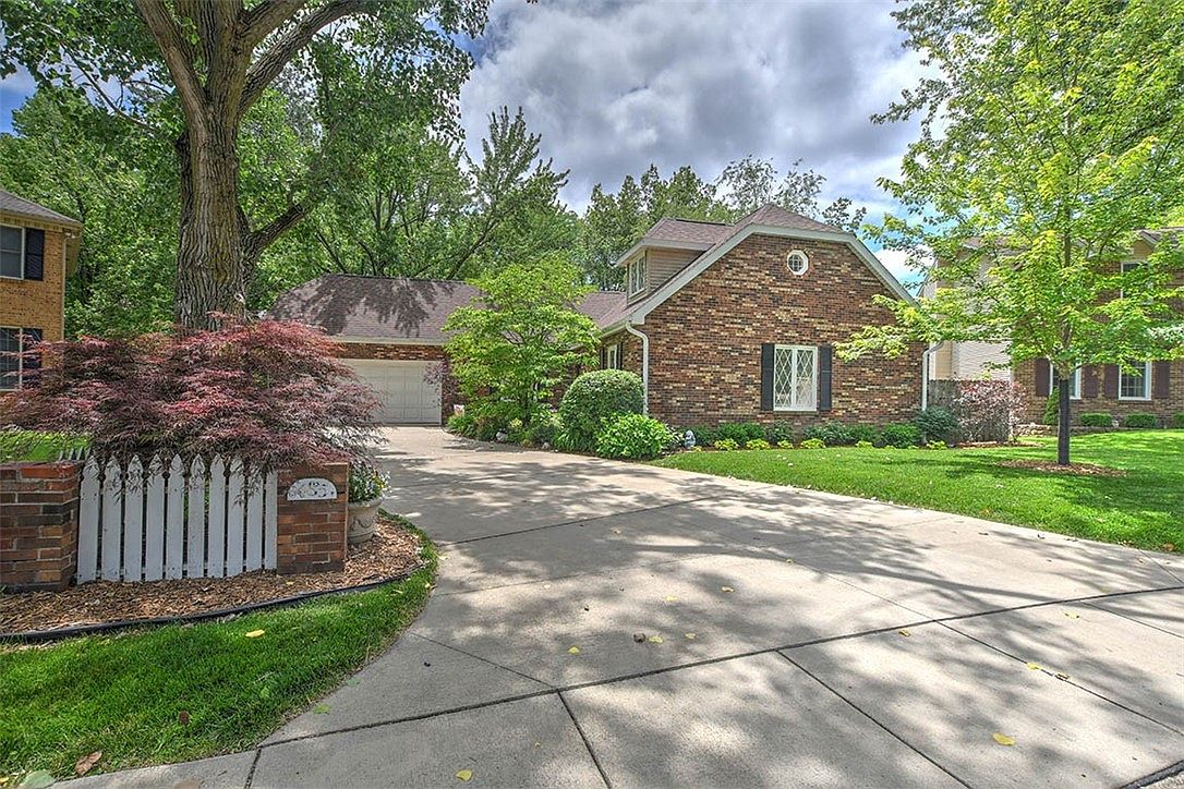 485 Bay Shore Dr, Decatur, IL 62521 | Zillow