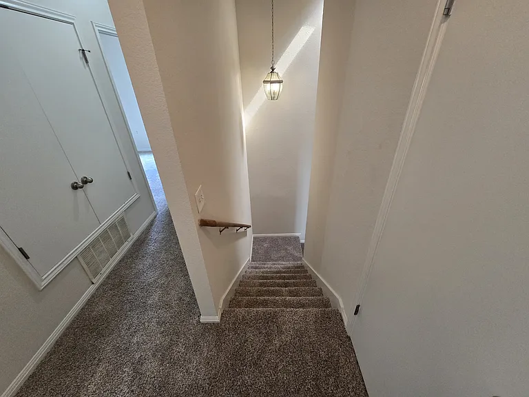 1604 Singleton Ave #A — Photo 34