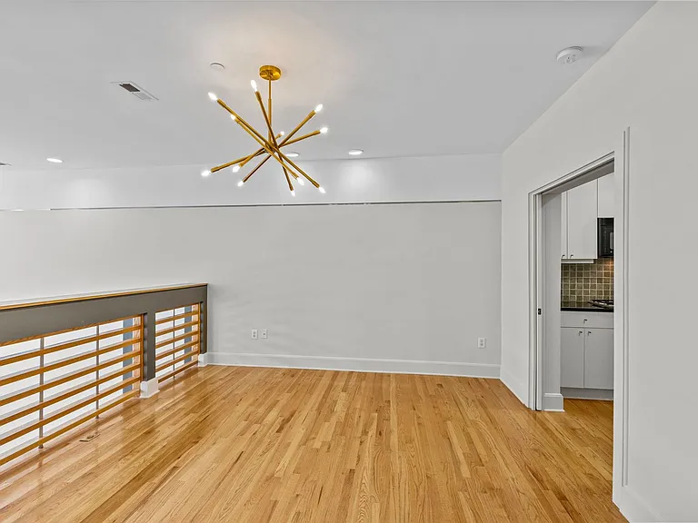 420 Queens Rd #7 — Photo 28