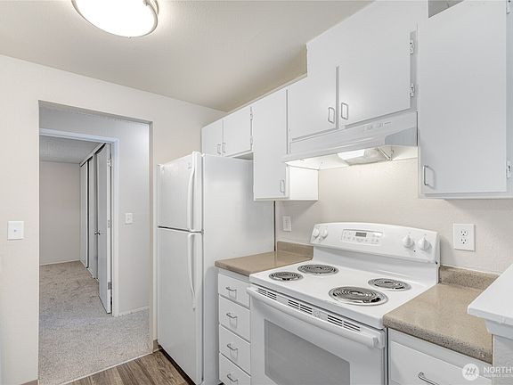 5th image of 177 S 340th Street