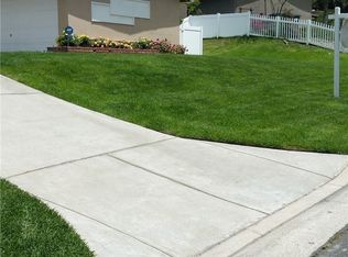 357 Parkman St, Altadena, CA 91001