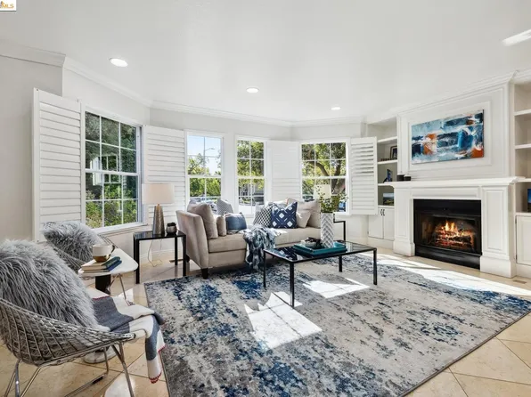 721 E Military St, Benicia, CA 94510