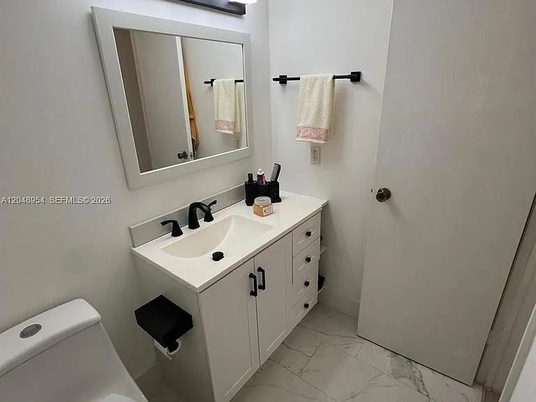 1470 NE 125th Ter #509 — Photo 7