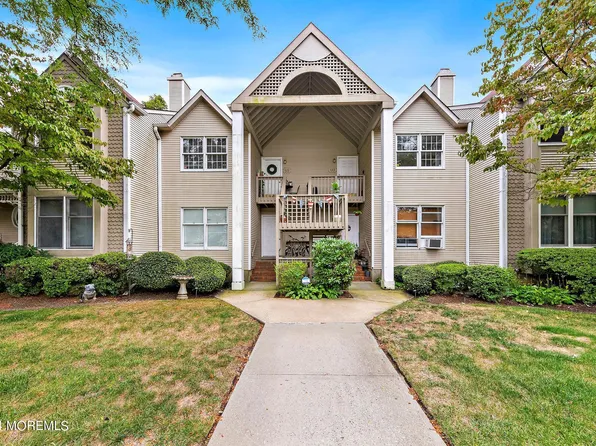 123 Northampton Drive, Holmdel, NJ 07733