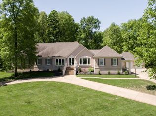 504 Farris Ln, Benton, KY 42025