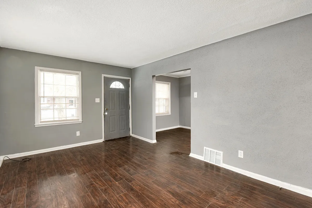 Building Photo - 10434 Merlin St