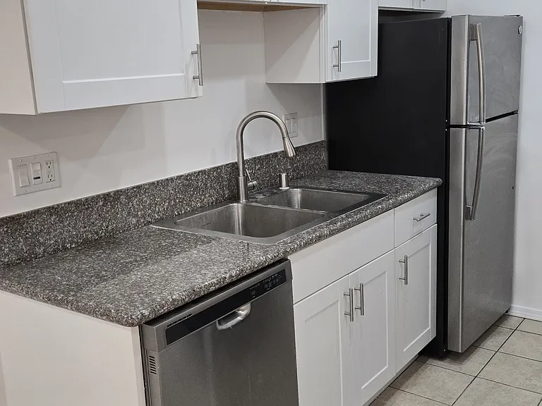 3736 Watseka Ave #3 — Photo 7
