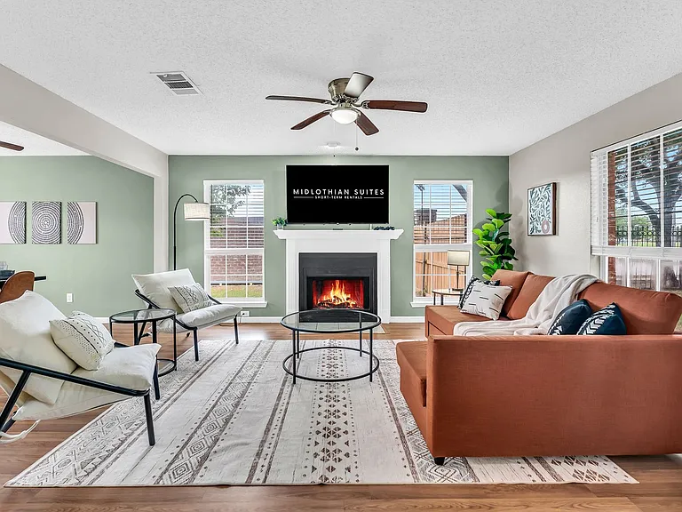600 Ashcrest Ct — Photo 5