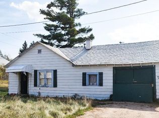 305 3rd Ave SE, Cook, MN 55723