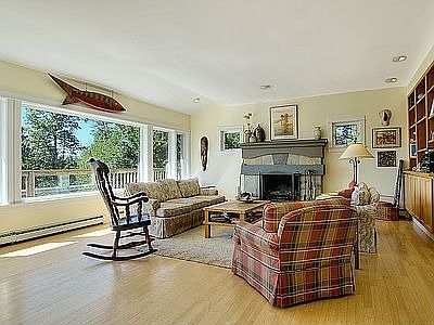 Living room with Rumford Slate fireplace