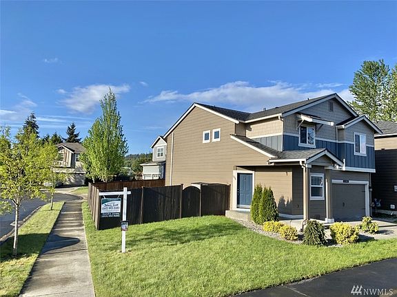 Front View Of Your Grand Entry