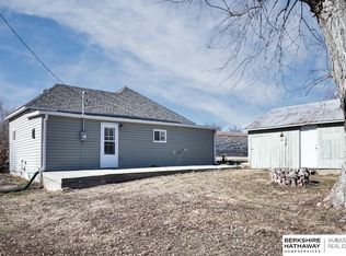 405 E Campbell St, Murray, NE 68409