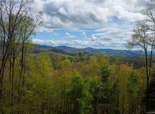 135 Flat Top Mountain Rd, Fairview, NC 28730