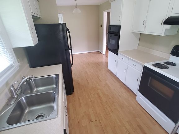 5th image of 166 Noahs Dr