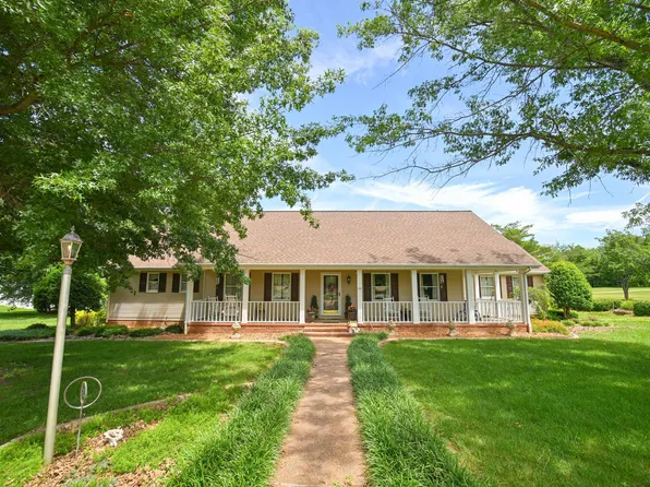 101 Willowcreek Rd, Paducah, KY 42003
