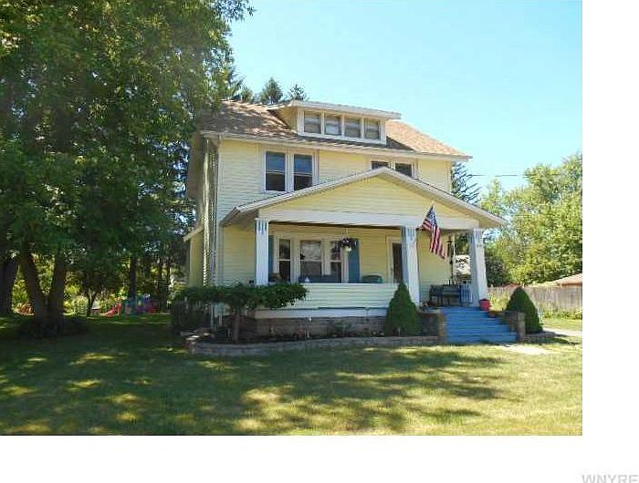 1st image of 4870 East Ave