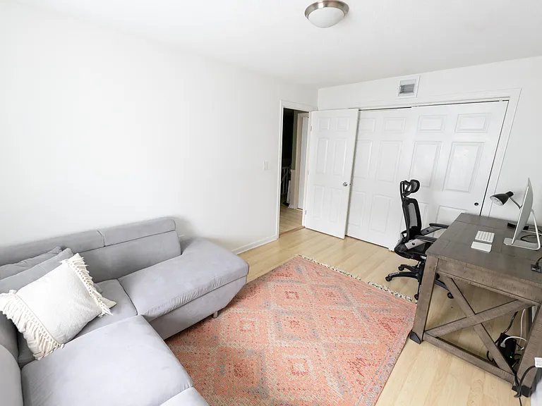 Bedroom 1-2