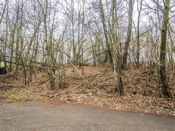 Lt1 THOMA PARK DRIVE, West Bend, WI 53095