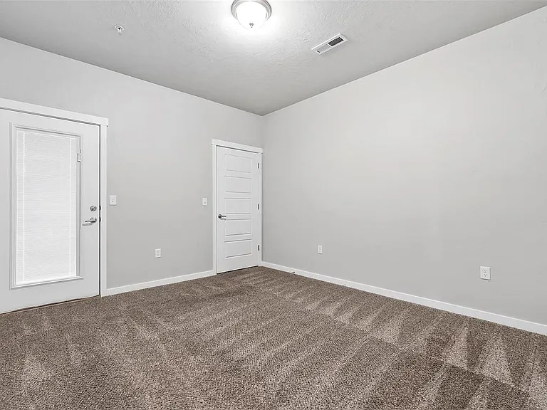 White Hawk Townhomes — Photo 102