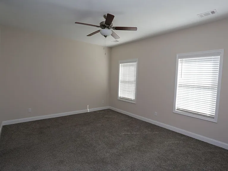 104 Old Auburn Ln — Photo 5
