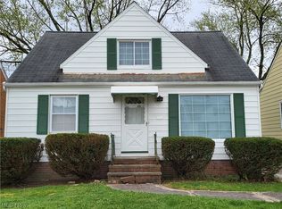 15416 Maplewood Ave, Maple Heights, OH 44137