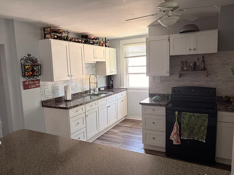 2762 N Oakland Ave #B — Photo 1