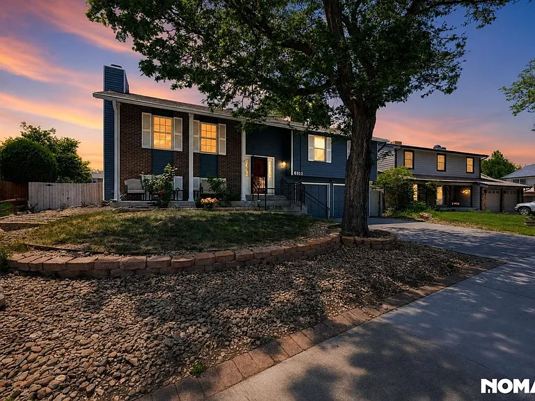 6913 Wolff St — Photo 3