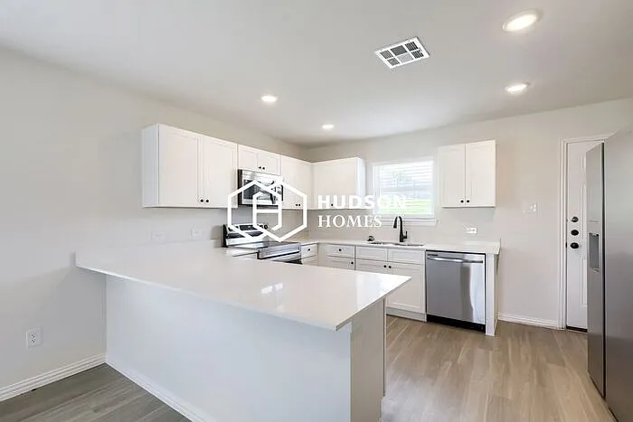 3815 Leming Ct — Photo 3