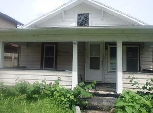 916 N Blaine St, Muncie, IN 47303