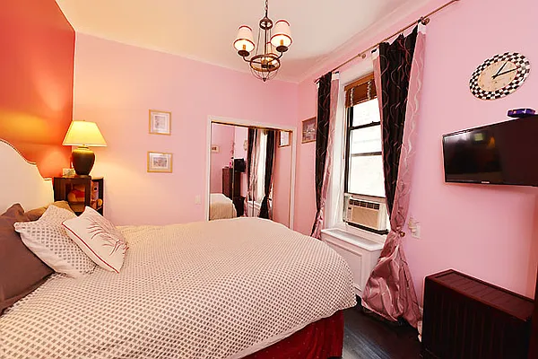 Rented by Cooper & Cooper Real Estate | media 33