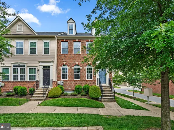 614 Chance Pl, Capitol Heights, MD 20743