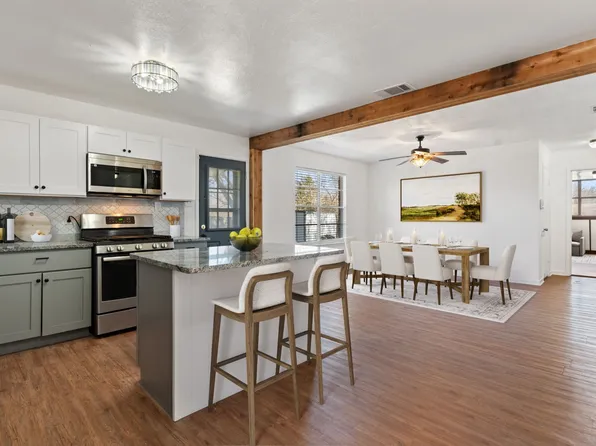 143 N Imperial Dr, Denison, TX 75020