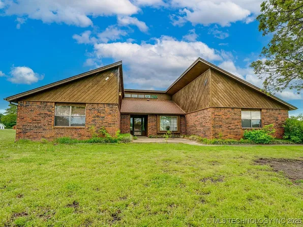 16335 County Road 1584, Ada, OK 74820