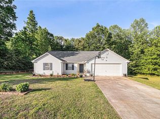 225 Mountain Rdg, Covington, GA 30016