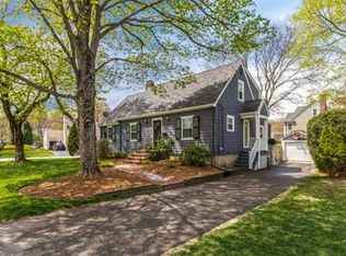 99 Mayflower Rd, Needham, MA 02492