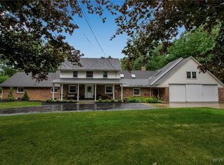1750 Woodard Rd, Elma, NY 14059