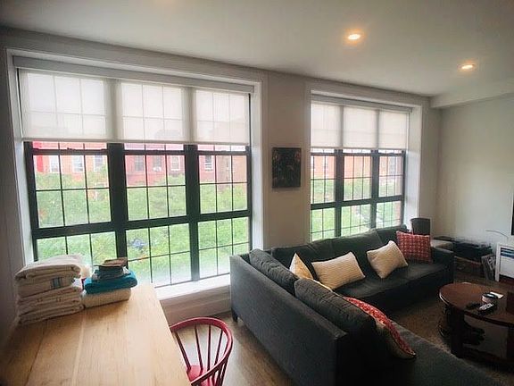 4th image of 135 Alexander Ave #3A