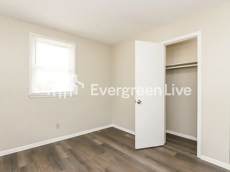 2725 Teresa Ave — Photo 12