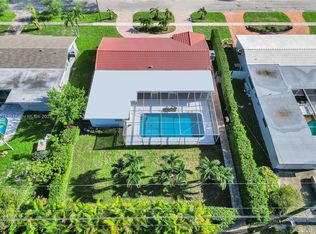 5408 Madison St, Hollywood, FL 33021
